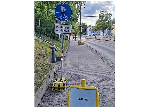 Radweg oder Absteigen?