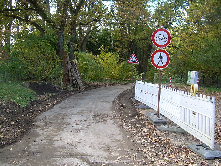 Radweganfang beim Schulzentrum Oedeme Radweg am Schulzentrum Oedeme während er Bauphase
