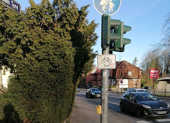 Gemeinsamer Geh- und Radweg Vor dem Neuen Tore