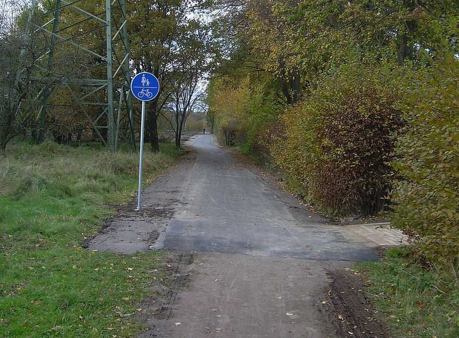 Anfang des Radwegs Brockwinkler Weg am Lüneburger Stadtrand